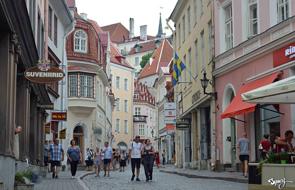 Tallinn o Riga